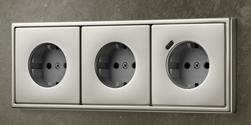 SCHUKO® Steckdosen mit USB bei Elektro-Betrieb Bernd Reinhardt in Wüstheuterode