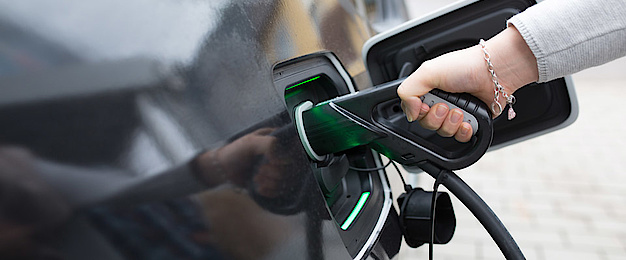 Elektro­mobilität bei Elektro-Betrieb Bernd Reinhardt in Wüstheuterode